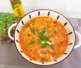 #豪吉藤椒油真香来袭#猪皮鱿鱼酸辣汤！的做法