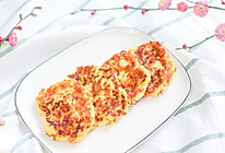 胡萝卜鲜虾米粉饼的做法