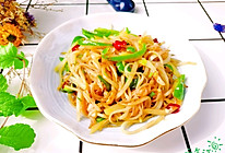 #全电厨王料理挑战赛热力开战！#家的味道～青椒土豆丝的做法
