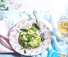 芝士青酱意面#百吉福冬季芝恋#的做法