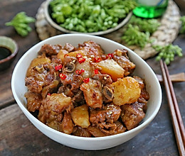 土豆烧排骨#单挑夏天#的做法