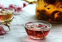 无花果养颜茶#春天不减肥，夏天肉堆堆#的做法