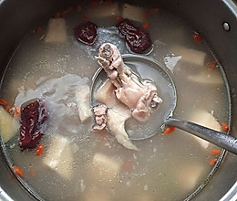榴莲壳煲鸡的做法