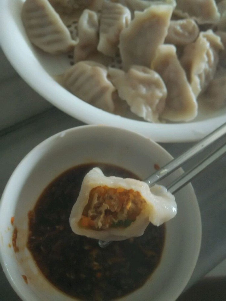 羊肉胡萝卜饺子的做法