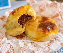 泰式打抛肉贝果的做法