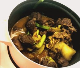 红焖羊肉一 拉条子的做法