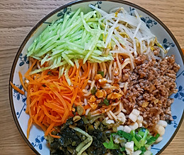 雪碧拌面的做法