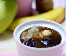 红枣莲子百合汤的做法