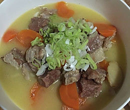 羊肉炖胡萝卜的做法