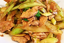 西芹炒肉的做法