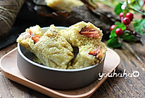 大黄米腊肉粽子的做法