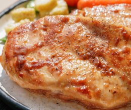 日食记 | 嫩煎鸡胸肉的做法