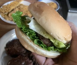 牛肉饼（鸡排）汉堡的做法