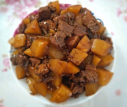 牛肉炖土豆的做法