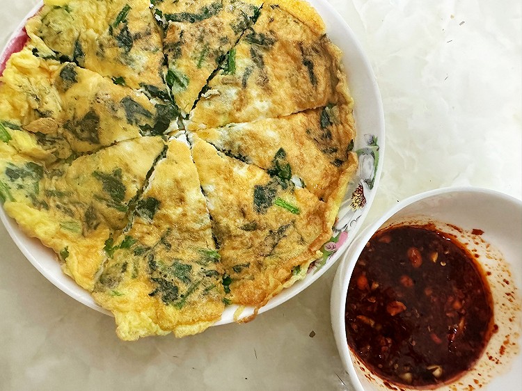 菠菜蛋饼的做法