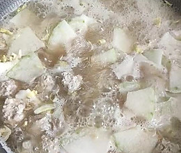 冬瓜粉丝丸子汤的做法