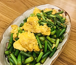 鸡蛋蒜苗的做法