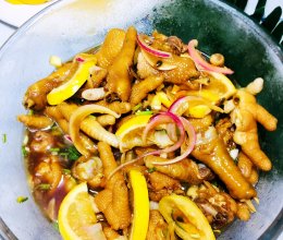 #解腻开胃就吃它#酸辣百香果柠檬鸡爪的做法