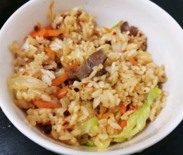 牛肉蔬菜炒饭（只放一种调味也很美味）的做法