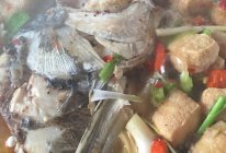 雄鱼头火锅的做法