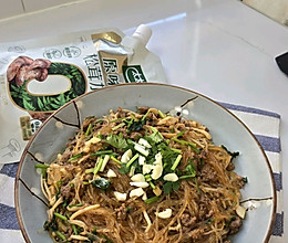 #厨房鲜香秘诀，太太乐松茸鲜，一餐一筷见鲜香#蚂蚁上树的做法