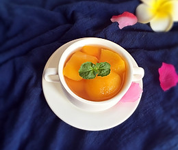 黄桃罐头的做法