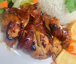 香煎黑椒鸡扒饭的做法