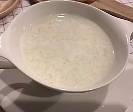 鲜奶炖燕窝的做法