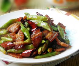 五花肉炒四季豆的做法