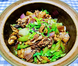 #下饭红烧菜#肉嫩味足家常版鸡公煲的做法