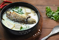 奶白通乳鲫鱼汤－让汤色奶白的好方法#非常规创意吃鱼法#的做法