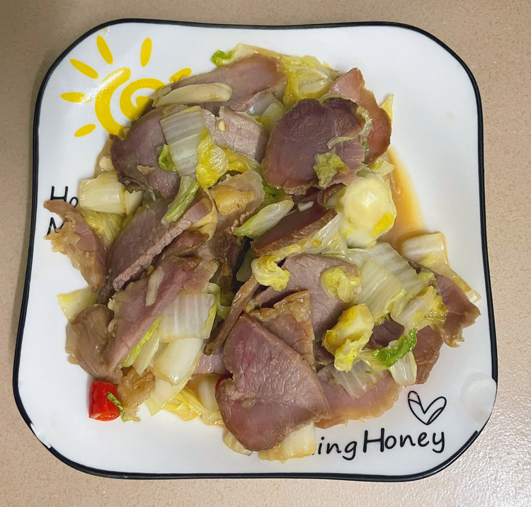腊肉炒白菜的做法