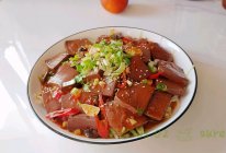 辣烧鸭血冒菜芽的做法