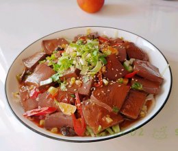 辣烧鸭血冒菜芽的做法