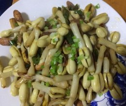 素炒花生芽的做法