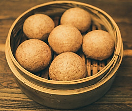 #年味十足的中式面点#百分百杂粮黑馒头（减脂期主食）的做法