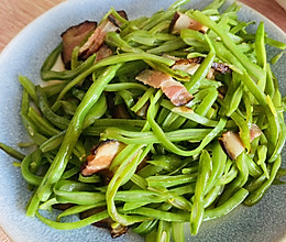 腊肉豆角的做法