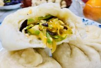 夏日素馅包子（适合全麦面粉和普通面粉）的做法