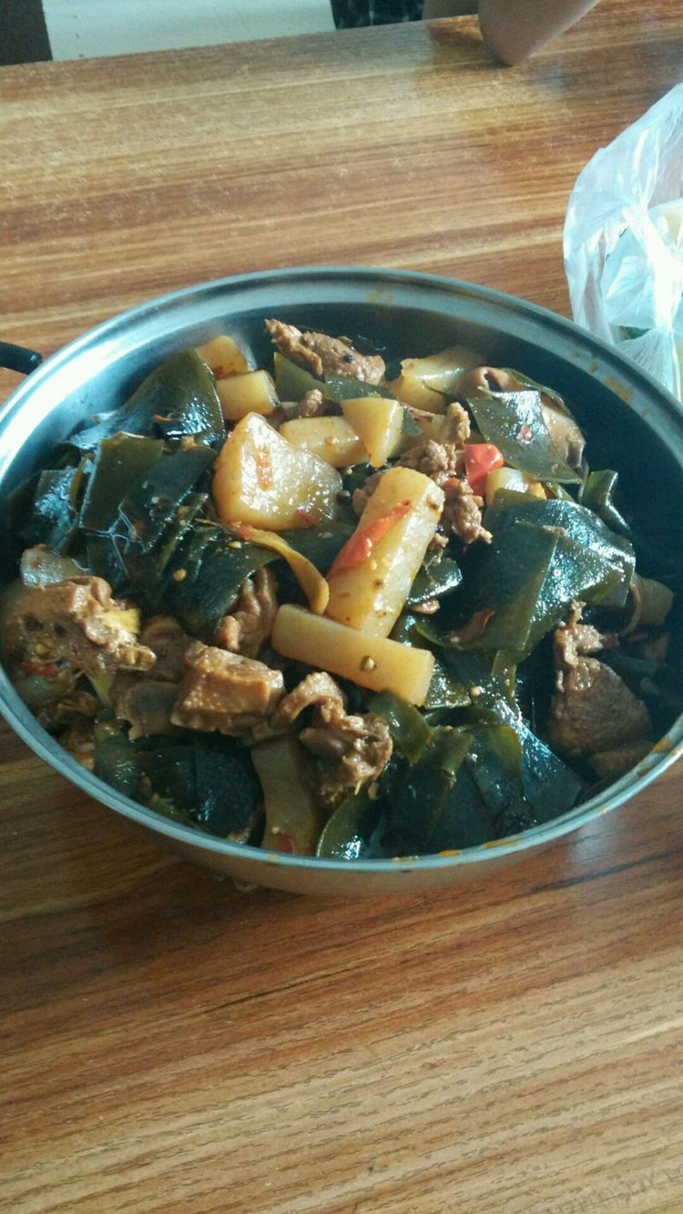 魔芋烧鸭子的做法