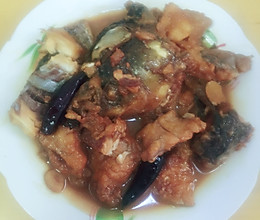 炖鱼块的做法