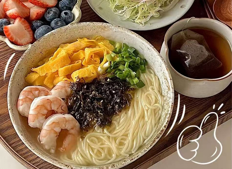 一人鲜食#虾仁鸡汤面的做法
