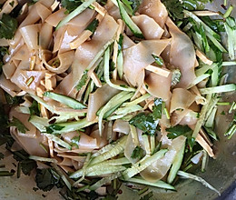 凉拌 凉皮的做法