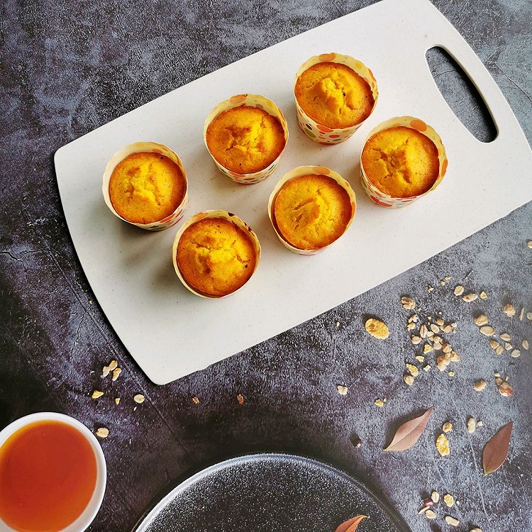 缤纷下午茶——富含膳食纤维的南瓜小蛋糕的做法