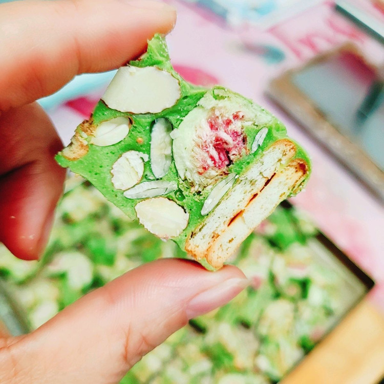 抹茶无花果雪花酥的做法