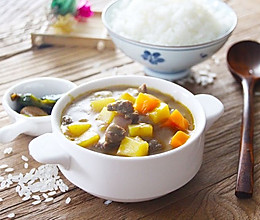 周末睡懒觉后最适合的早午餐-咖喱牛肉饭的做法