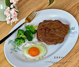 #开启观赛嗨吃局#香煎和牛板腱的做法