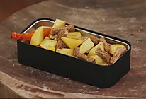 #回家吃饭 土豆黑椒牛柳的做法