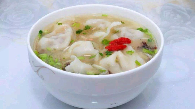 菜肉虾仁大馄饨的做法
