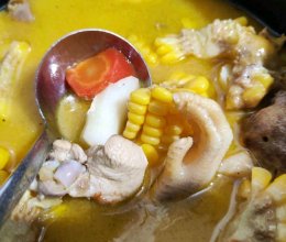土鸡山药玉米汤的做法
