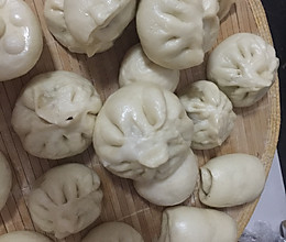 香菇猪肉大葱包子的做法